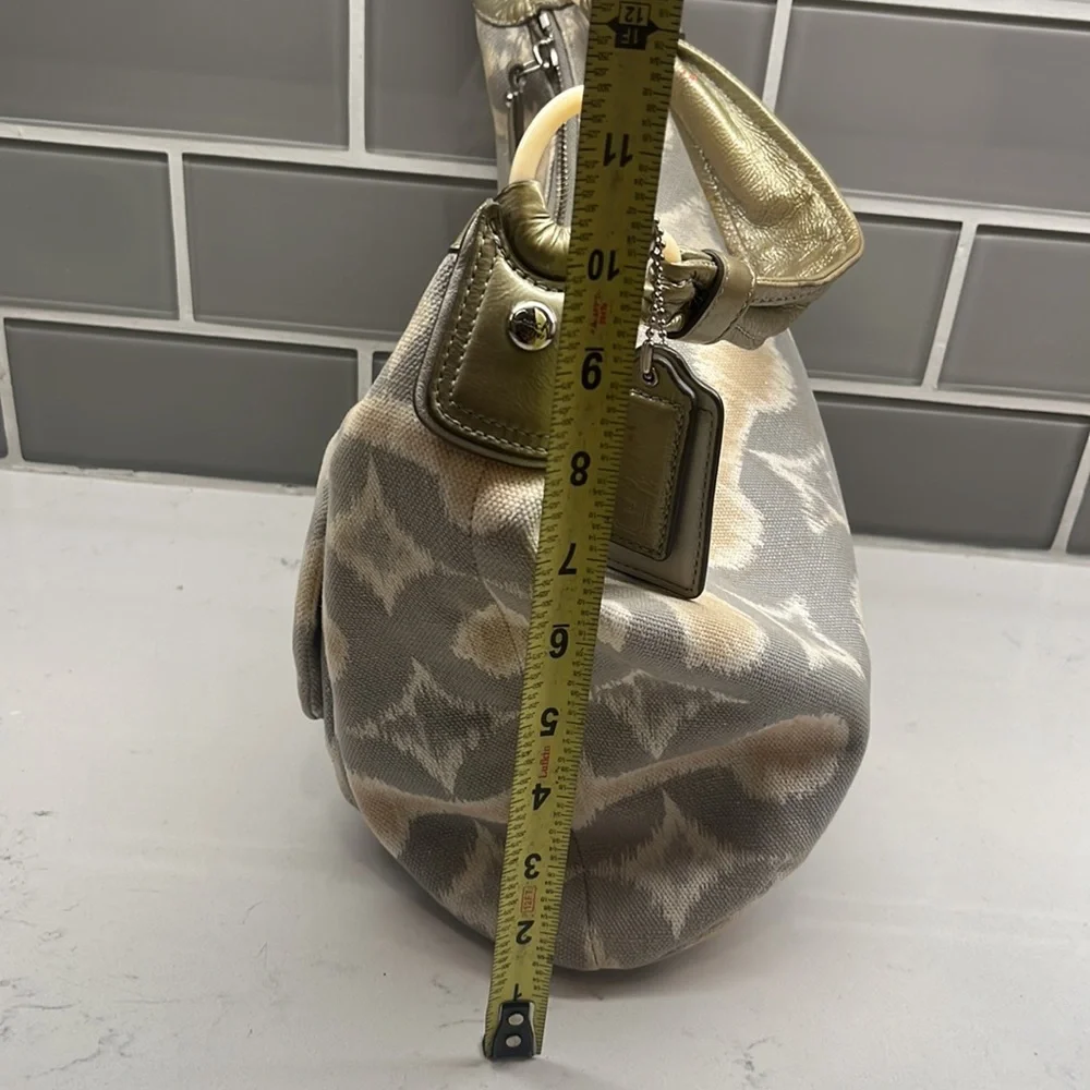 Coach Hobo Bag Kristin‎ Op Art Ikat Print Silver Gray Multi